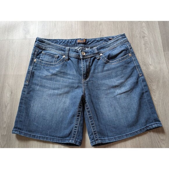 Seven7 Womens Denim Bermuda Shorts Size 12 Blue Jeans Embroidered Back Pockets - Picture 1 of 6